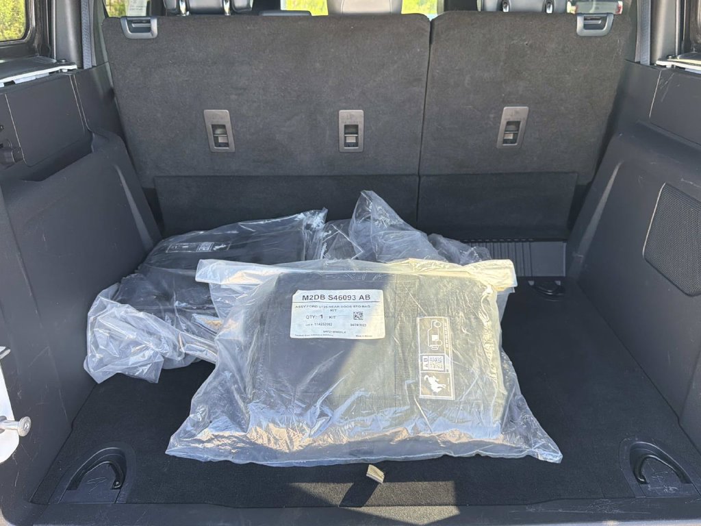 Certified 2023 Ford Bronco Outer Banks w/ Sasquatch Package AWD/4WD image 17