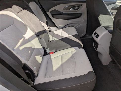 Used 2022 GMC Terrain SLE w/ Driver Convenience Package image 19