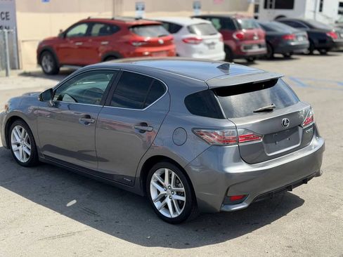 Used 2014 Lexus CT 200h FWD image 11