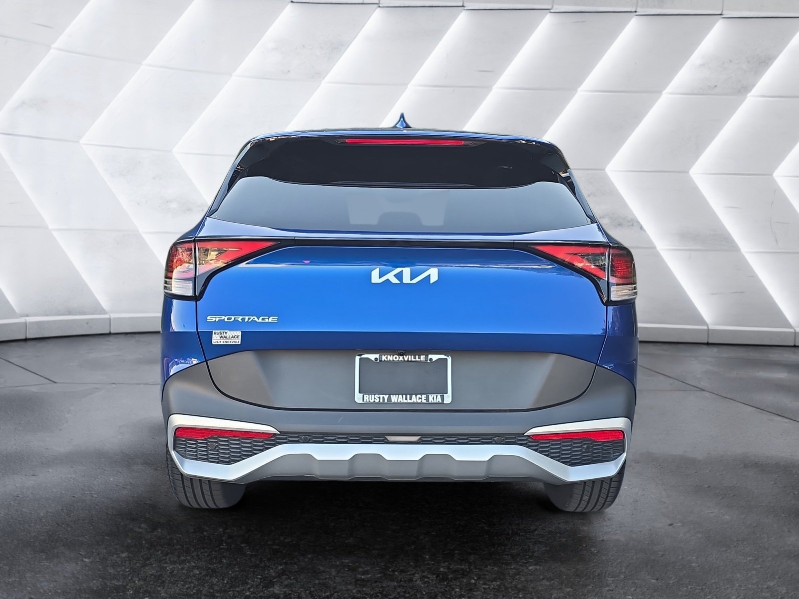 Used 2023 Kia Sportage EX FWD image 4