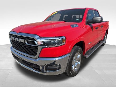 Used 2025 RAM 1500 Big Horn AWD/4WD image 2