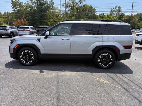 Used 2025 Hyundai Santa Fe SEL AWD/4WD image 4