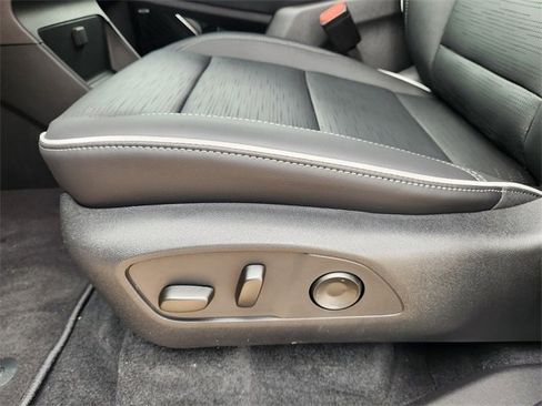 New 2025 Buick Enclave Sport Touring w/ Super Cruise Package image 18