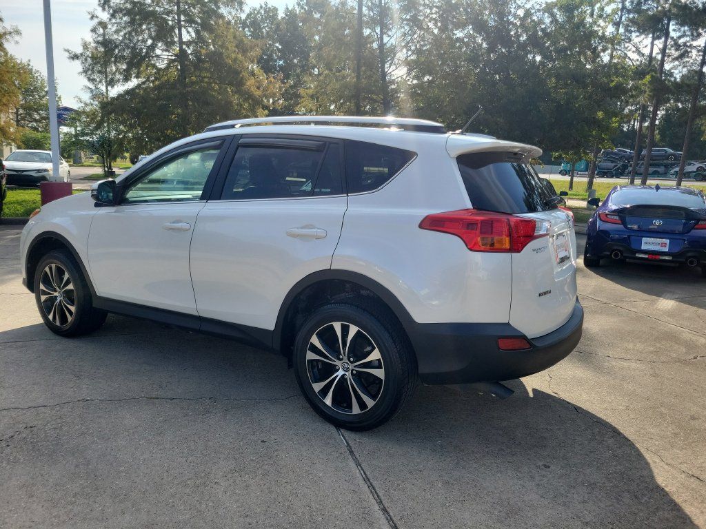 Used 2015 Toyota RAV4 Limited w/ Technology Package FWD image 3