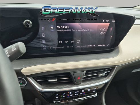 Used 2024 Buick Encore GX Avenir w/ Avenir Convenience Package AWD/4WD image 17