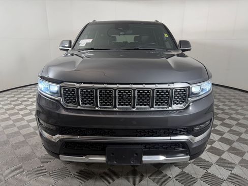 Used 2022 Jeep Grand Wagoneer Series I AWD/4WD image 6