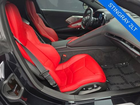 Used 2024 Chevrolet Corvette Stingray Preferred Cpe w/ Z51 Performance Package RWD image 26