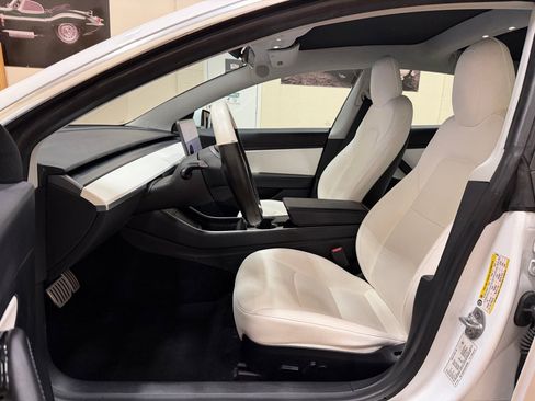 Used 2020 Tesla Model 3 Performance AWD/4WD image 18