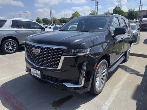 Used 2023 Cadillac Escalade Luxury w/ LPO, Floor Liner Package image 2