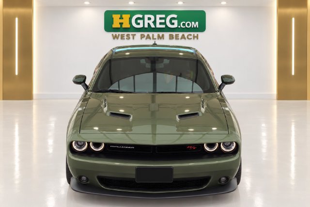 Used 2018 Dodge Challenger R/T Scat Pack RWD image 7