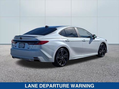 Used 2025 Toyota Camry XSE w/ Premium Package image 5