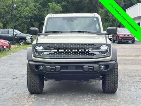 Used 2025 Ford Bronco Badlands w/ Sasquatch Package AWD/4WD image 35