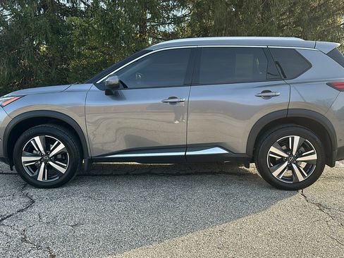 Certified 2023 Nissan Rogue SL w/ SL Premium Package image 27