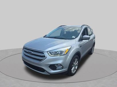 Used 2017 Ford Escape SE w/ Equipment Group 201A