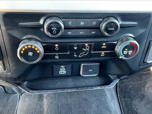 Used 2024 Ford F250 XLT w/ FX4 Off-Road Package image 31
