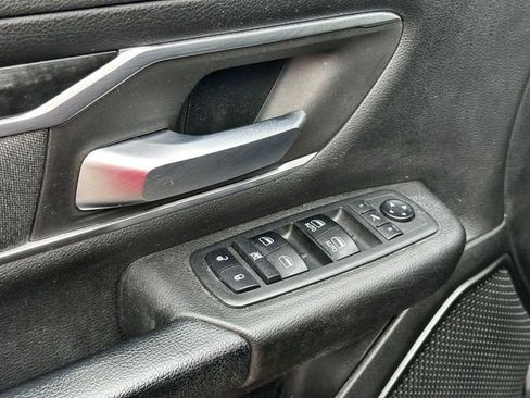 Used 2019 RAM 1500 Big Horn AWD/4WD image 13