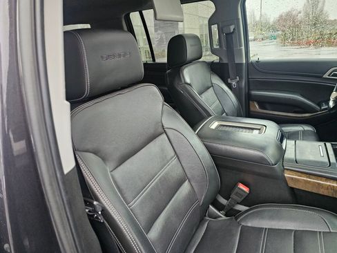 Used 2018 GMC Yukon XL Denali w/ Denali Ultimate Package image 13