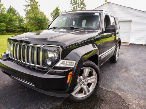 Used 2012 Jeep Liberty Limited Jet image 22