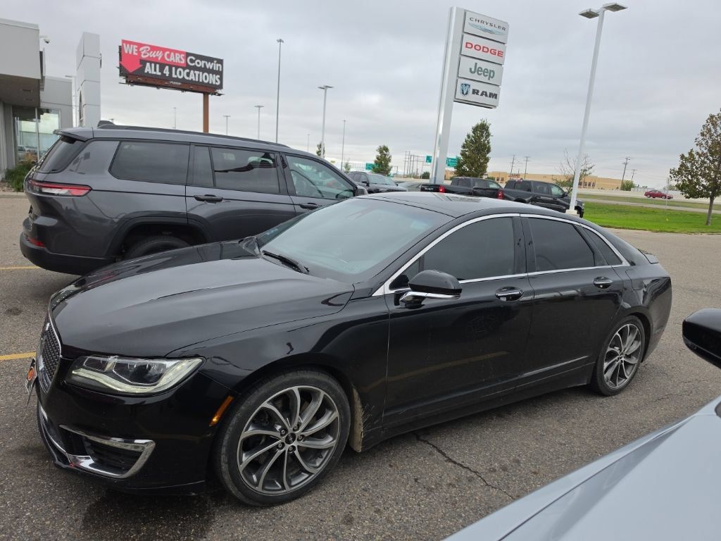 Used 2017 Lincoln MKZ Reserve w/ Luxury Package AWD/4WD image 4