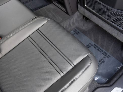 New 2026 Porsche Cayenne S image 53