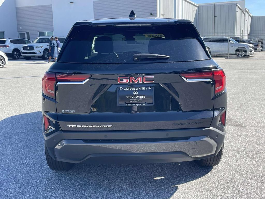 Used 2025 GMC Terrain Elevation AWD/4WD image 5