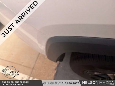 Used 2023 Toyota RAV4 XLE FWD image 5