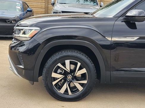 Used 2022 Volkswagen Atlas Cross Sport SE image 15