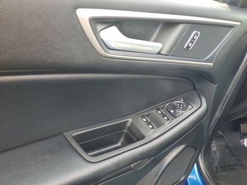 Certified 2022 Ford Edge SEL w/ Convenience Package image 7