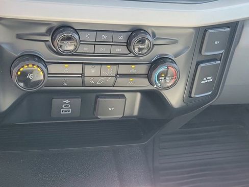 Certified 2023 Ford F250 XL w/ XL Chrome Package image 30