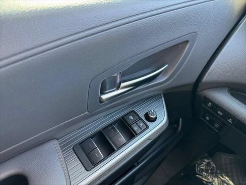 Certified 2024 Toyota Sienna XLE Woodland Edition AWD/4WD image 75