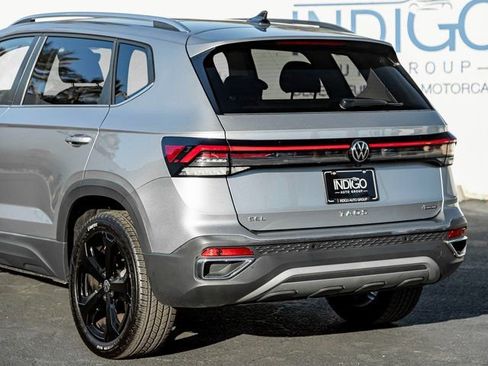 Used 2025 Volkswagen Taos SEL w/ Black Wheel Plus Package image 10
