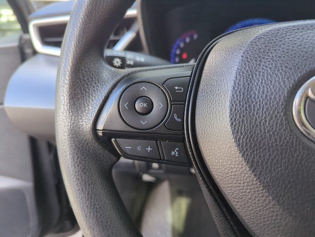 Used 2021 Toyota Corolla LE FWD image 16