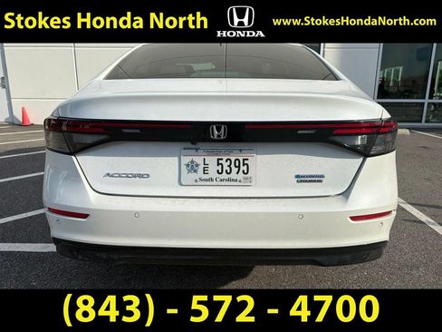 Used 2023 Honda Accord Touring image 6