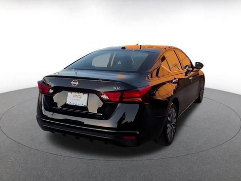 Used 2023 Nissan Altima 2.5 SV image 12
