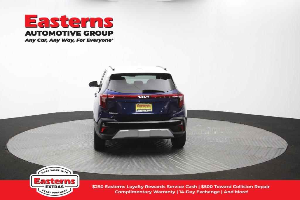 Used 2024 Kia Seltos S AWD/4WD image 42