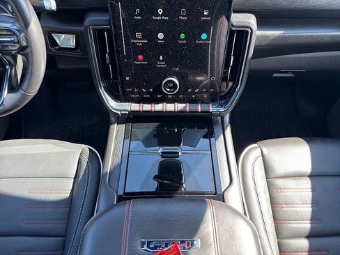 Used 2025 GMC Yukon AT4 Ultimate w/ LPO, Floor Liner Package AWD/4WD image 20