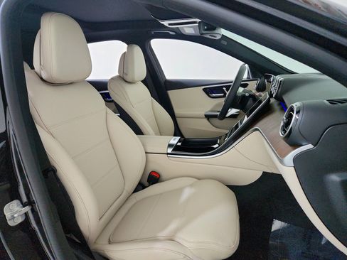 New 2025 Mercedes-Benz C 300 Sedan image 16