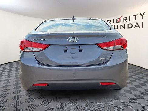 Used 2013 Hyundai Elantra Limited FWD image 5