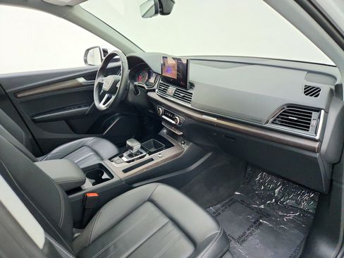 Used 2023 Audi Q5 2.0T Premium w/ Convenience Package AWD/4WD image 29