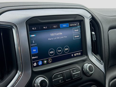 Used 2022 GMC Sierra 1500 Elevation RWD image 11