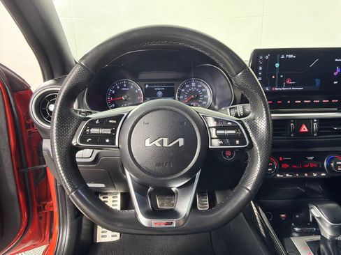 Used 2023 Kia Forte GT-Line w/ GT-Line Premium Package FWD image 16