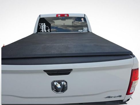 Used 2021 RAM 2500 Tradesman w/ Chrome Appearance Group AWD/4WD image 5