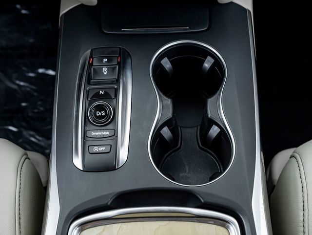 Used 2020 Acura MDX w/ Technology Package AWD/4WD image 24
