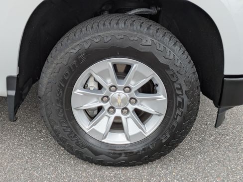 Used 2022 Chevrolet Silverado 1500 W/T w/ WT Value Package RWD image 11
