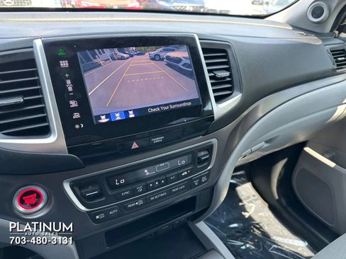 Used 2016 Honda Pilot EX image 11