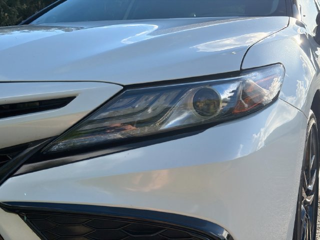Used 2024 Toyota Camry XSE w/ Navigation Package FWD image 9