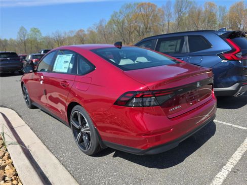 New 2026 Honda Accord SE image 2