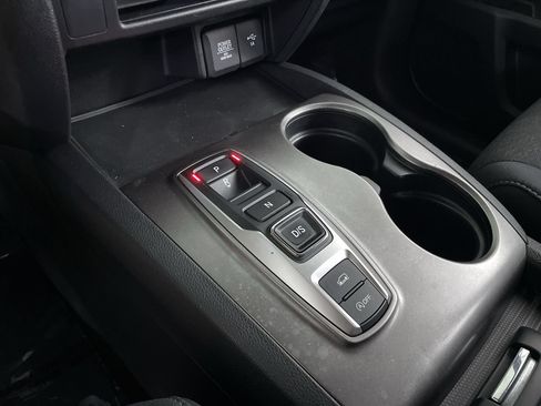 Used 2019 Honda Passport Sport image 17