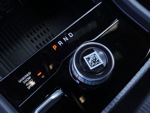 New 2026 Jeep Grand Cherokee Altitude image 17