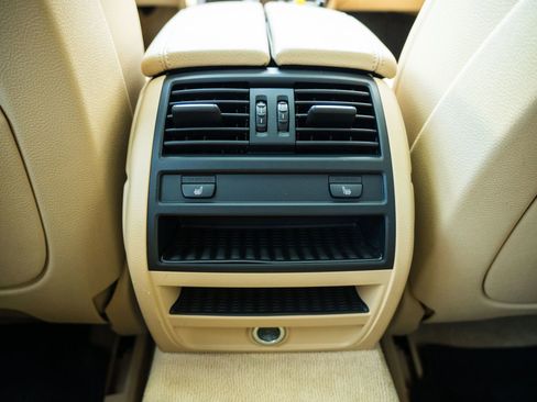 Used 2014 BMW 535i xDrive Sedan image 17